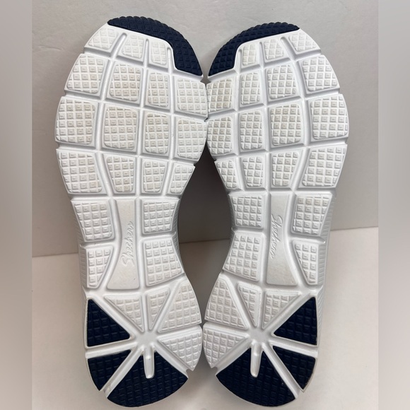 Skechers Fashion-Fit Spring Essential Navy/Multi Floral 12708/NVMT Sz 8M NWT! - Picture 15 of 16